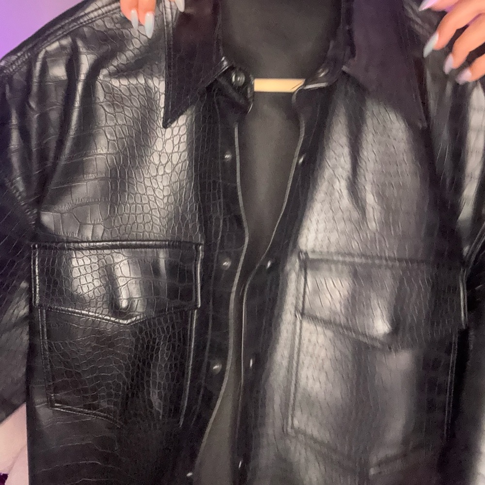 Black Crocodile Pattern Leather Jacket - image 2